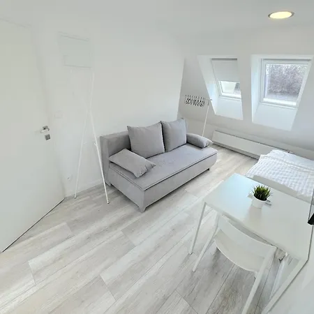 Apartman Krasny - 3 V Blizkosti Centra Pozsony