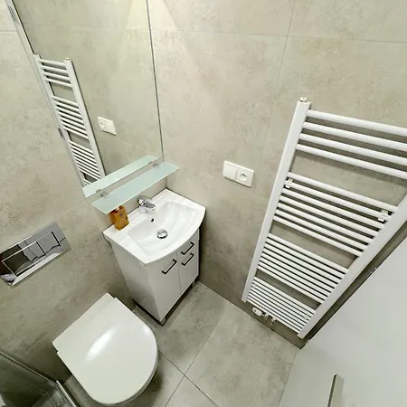 Appartement Krasny - 3 V Blizkosti Centra Bratislava